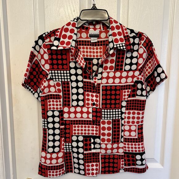 Kim Rogers Essentials Women’s Small button down Short Sleeve Poly Blend blouse - Picture 1 of 11